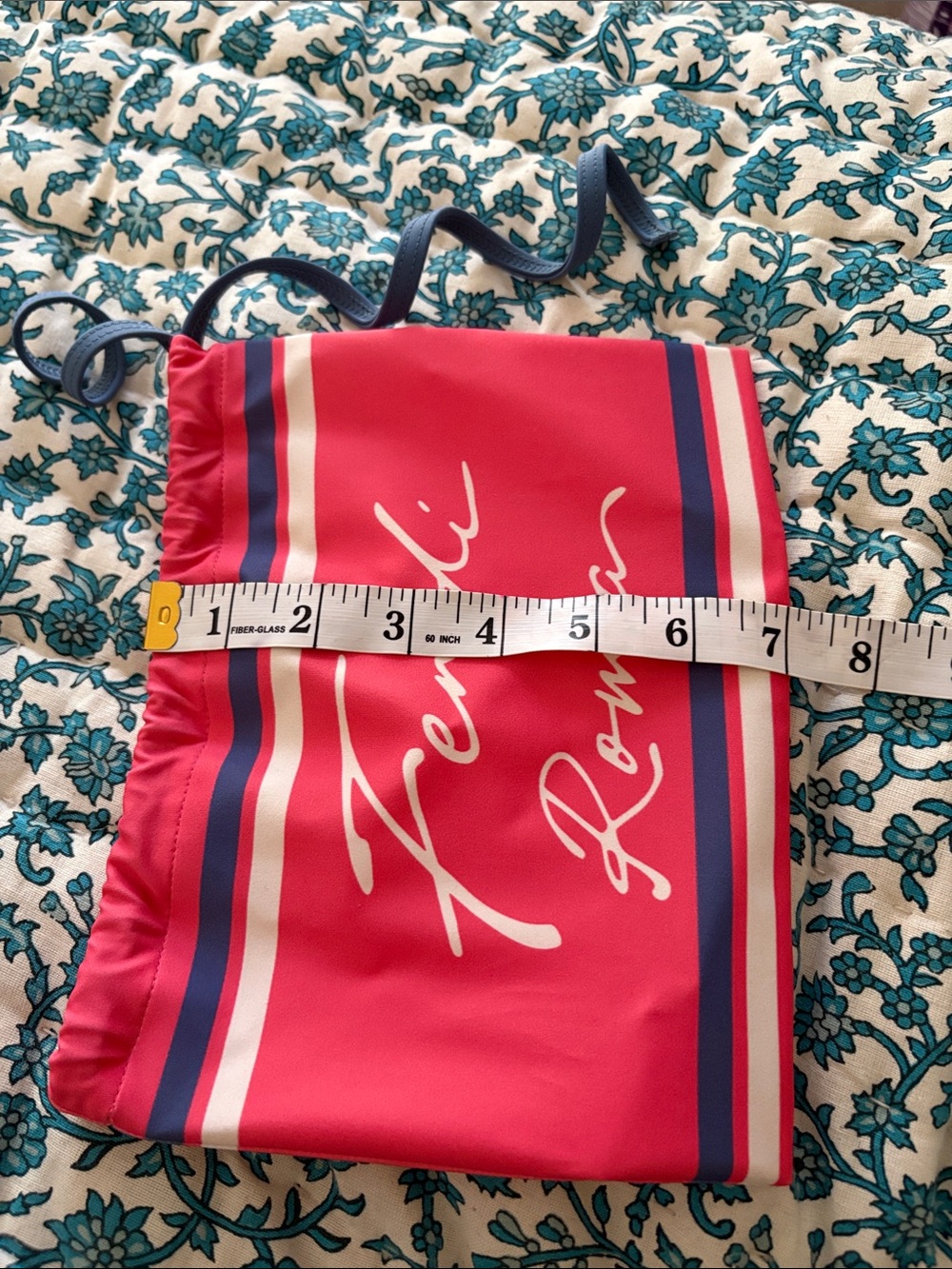 Fendi Pink Drawstring Pouch with Navy Accents - Picture 11 of 11